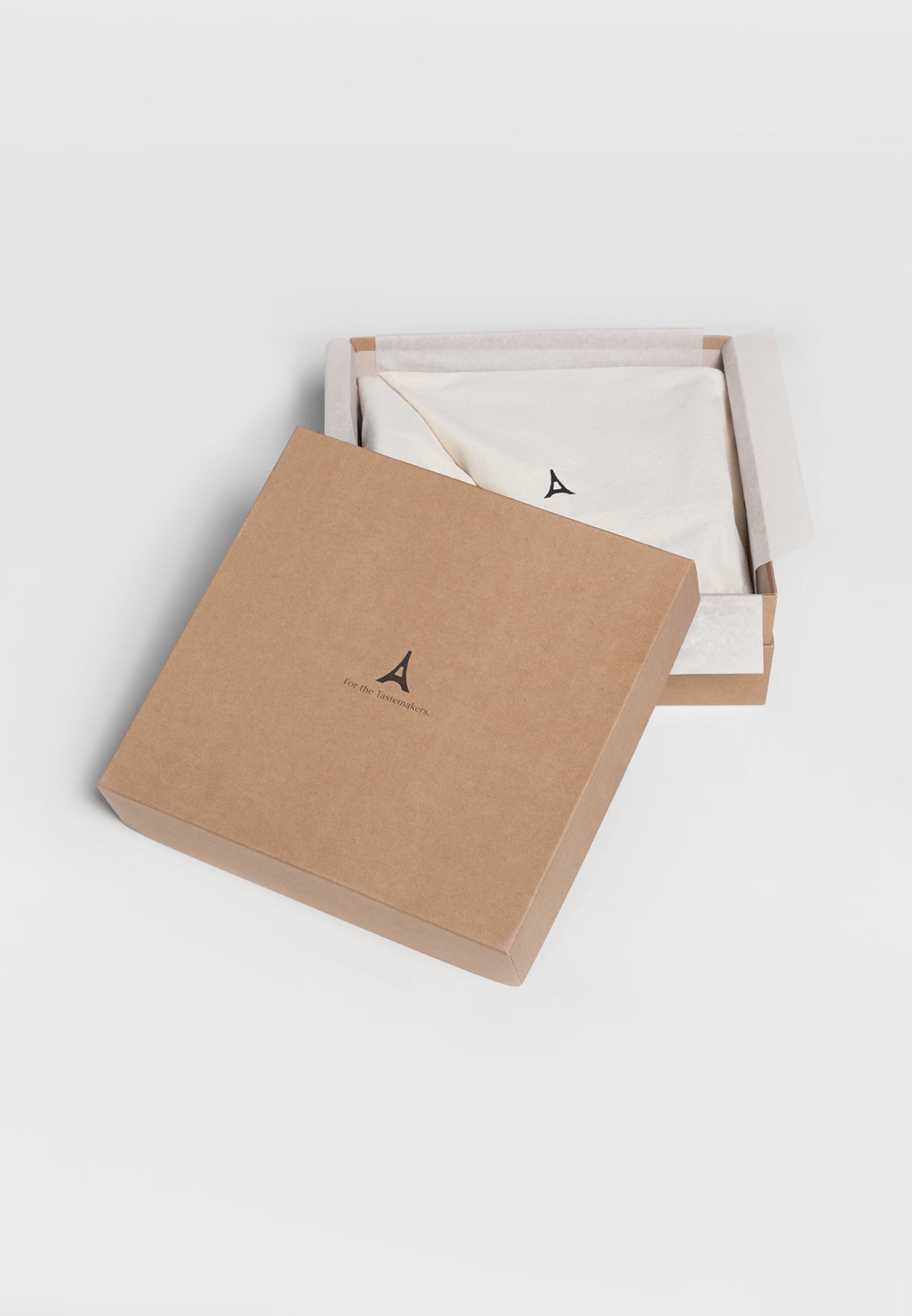 L'Eiffel Heeled Leather Boot - Midnight